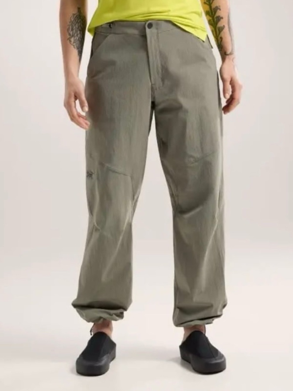 Arc'teryx Women's Olive Green Clarkia pants  - Size 16